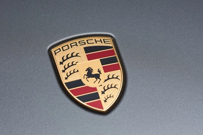 Eichfeld-Ketz_Porsche-Plakette-Studio-01